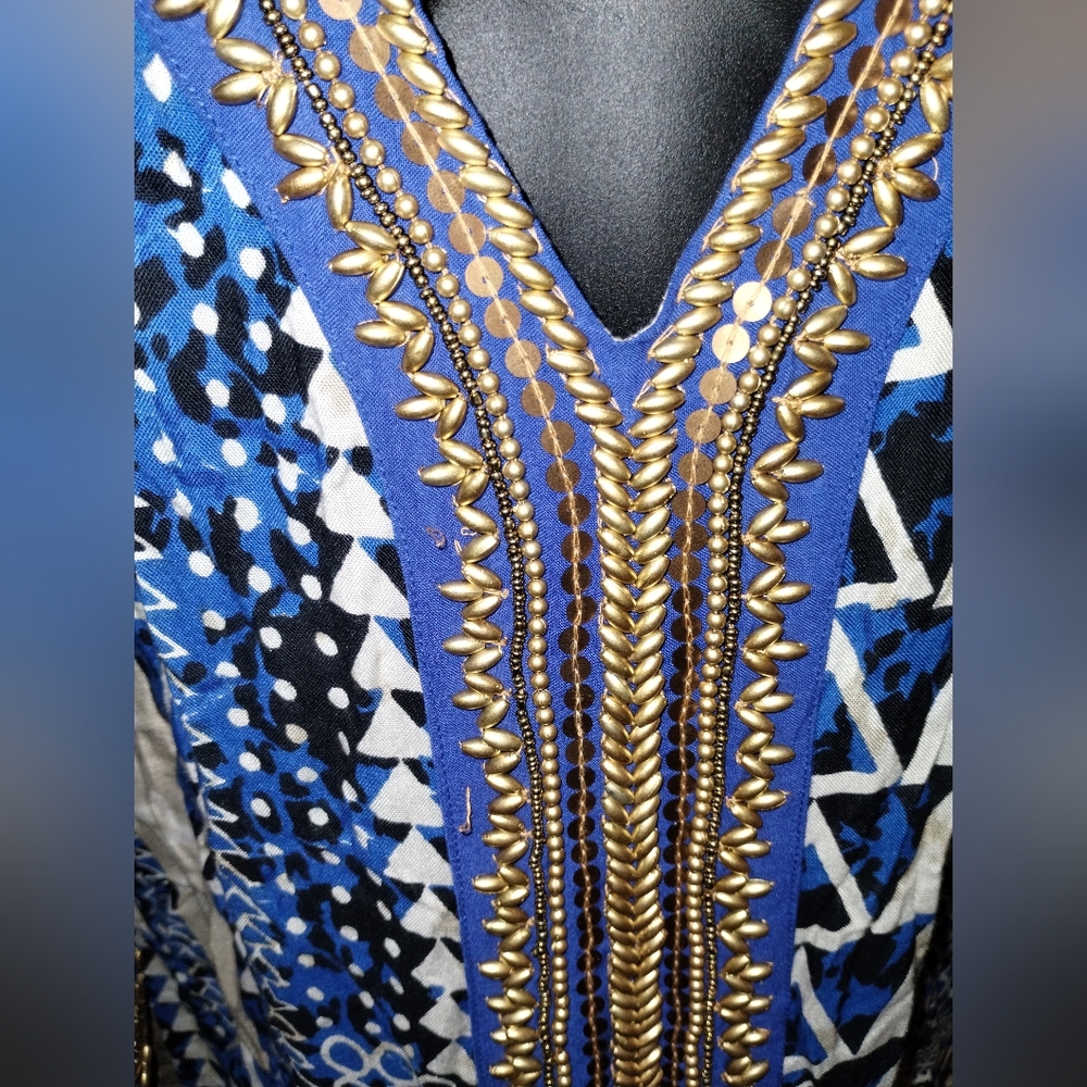 Mira tunic blue and taupe, metal embellishments v neck size xl - Picture 7 of 11